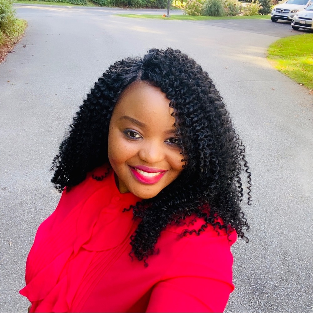 Meet your Posher, Robinah